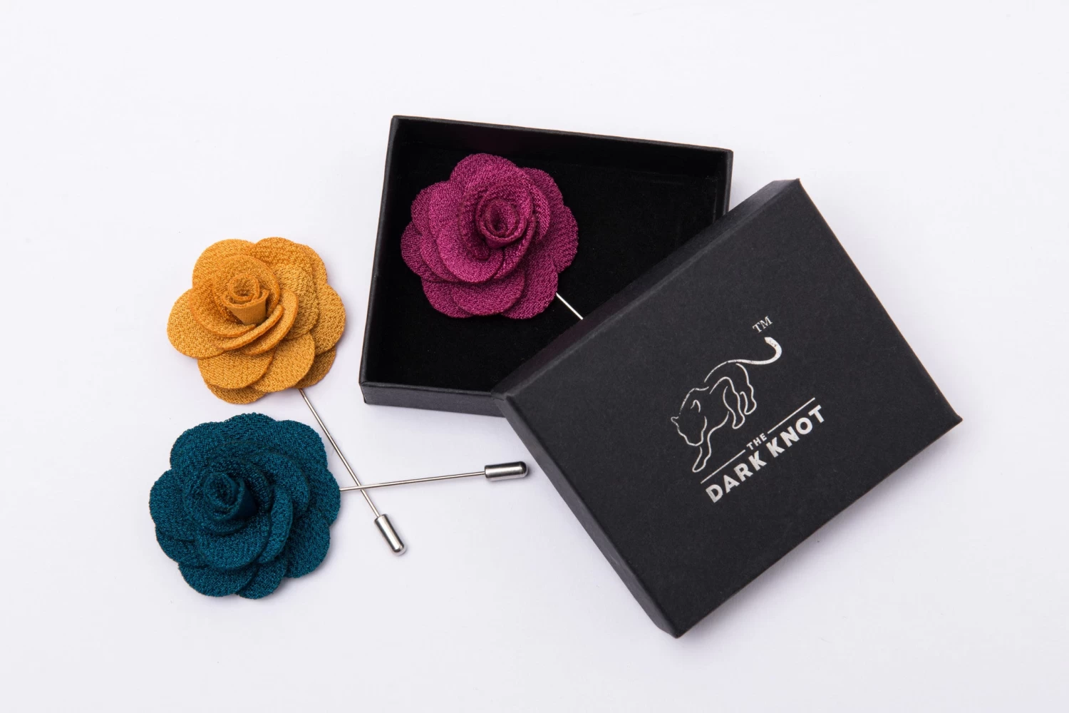 Three Ties, Pocket Squares And Lapel Flowers Starter Kit - Image 10